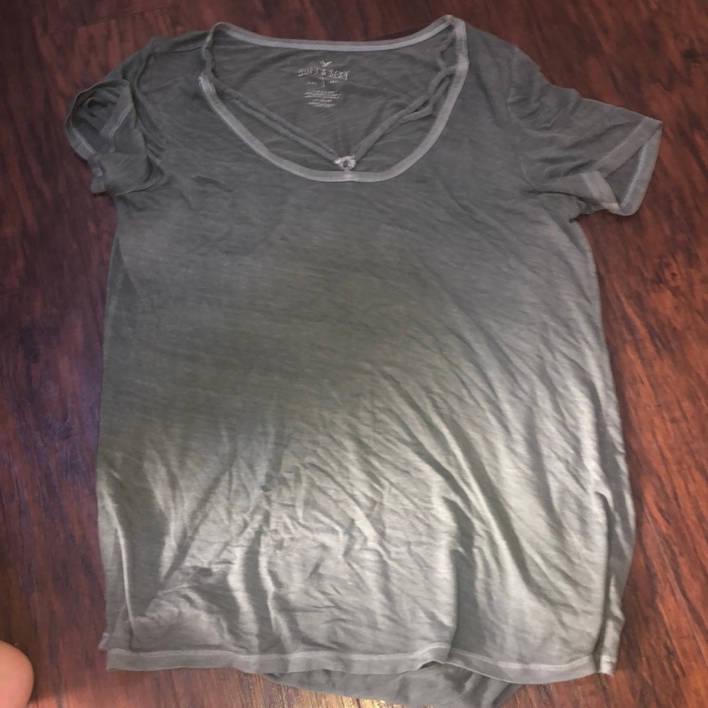 cute and trendy top from american eagle